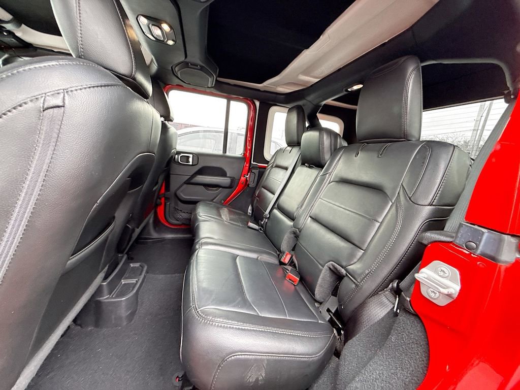 Used 2022 Jeep Wrangler Unlimited Sahara image 27
