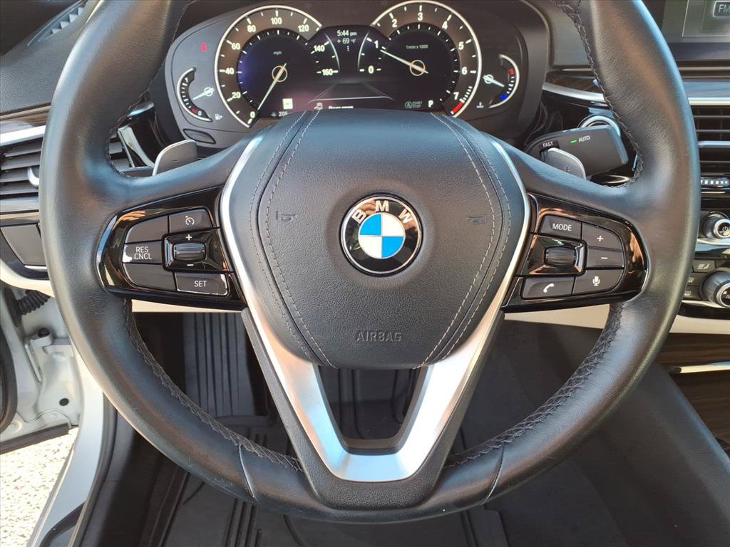Used 2019 BMW 530i w/ Convenience Package RWD image 23