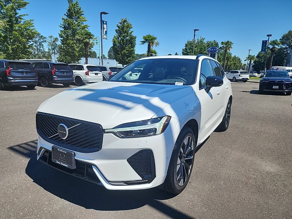 New 2026 Volvo XC60 T8 Plus w/ Climate Package AWD/4WD image 1