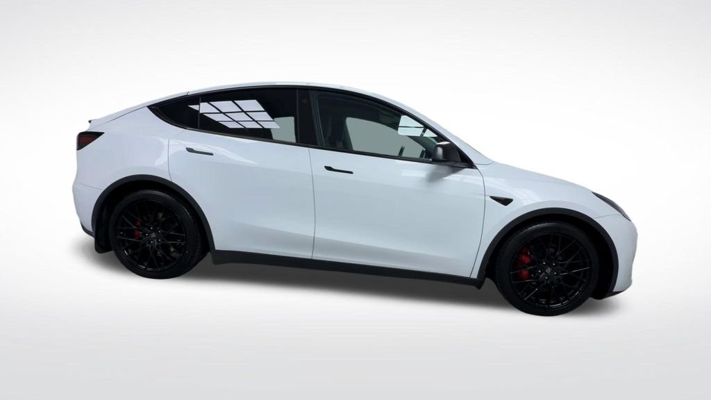 Used 2021 Tesla Model Y Performance AWD/4WD image 9