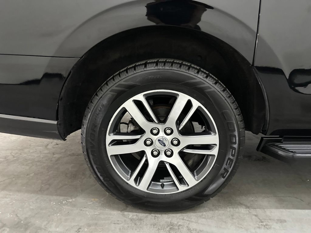 Used 2024 Ford Expedition Max Limited AWD/4WD image 63