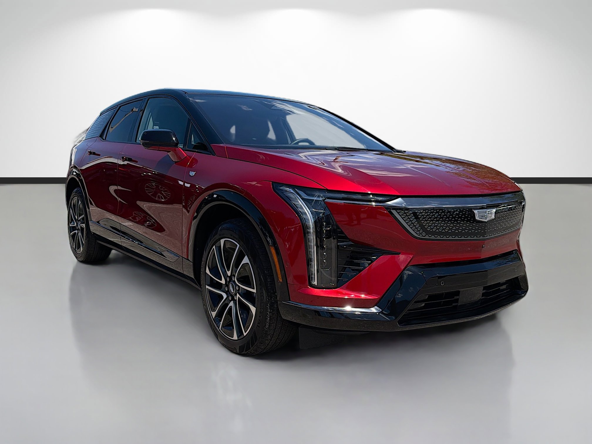 Used 2025 Cadillac Optiq Sport 1 image 1