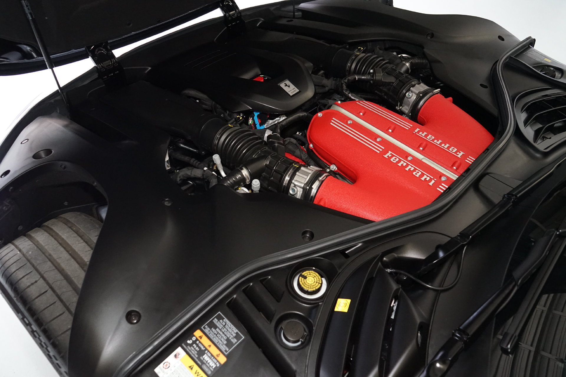 Used 2025 Ferrari 12Cilindri RWD image 37