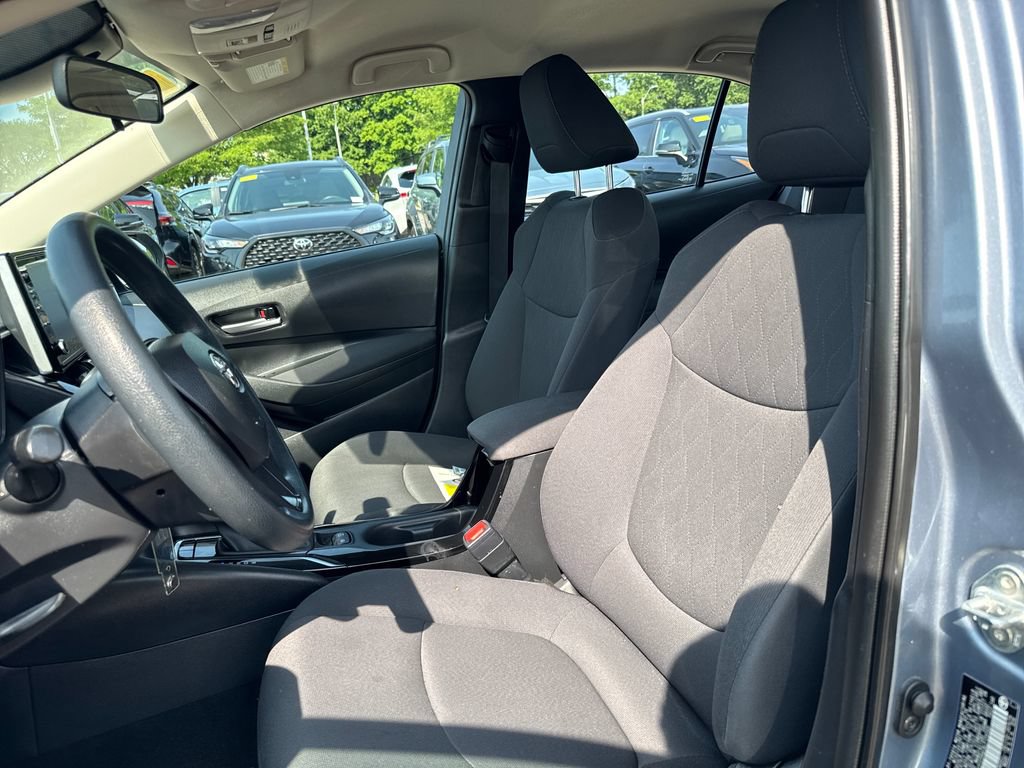 Used 2020 Toyota Corolla LE FWD image 14