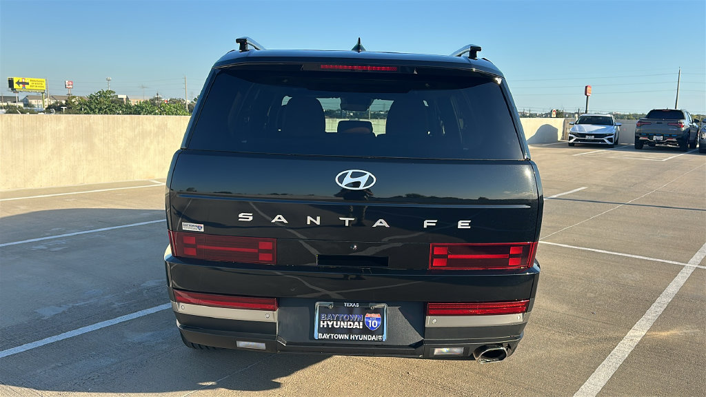 Certified 2024 Hyundai Santa Fe Limited FWD image 12