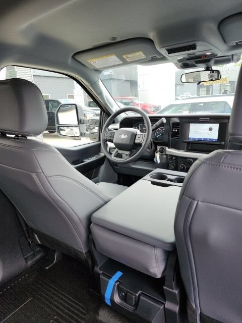 New 2026 Ford F250 XL w/ XL Chrome Package AWD/4WD image 29