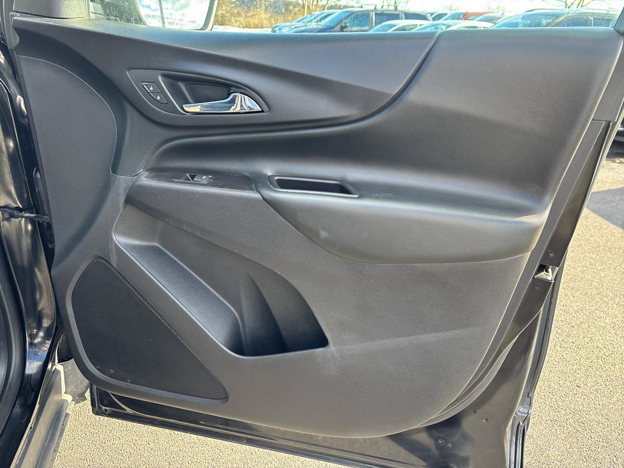 Used 2021 Chevrolet Equinox LT FWD image 19