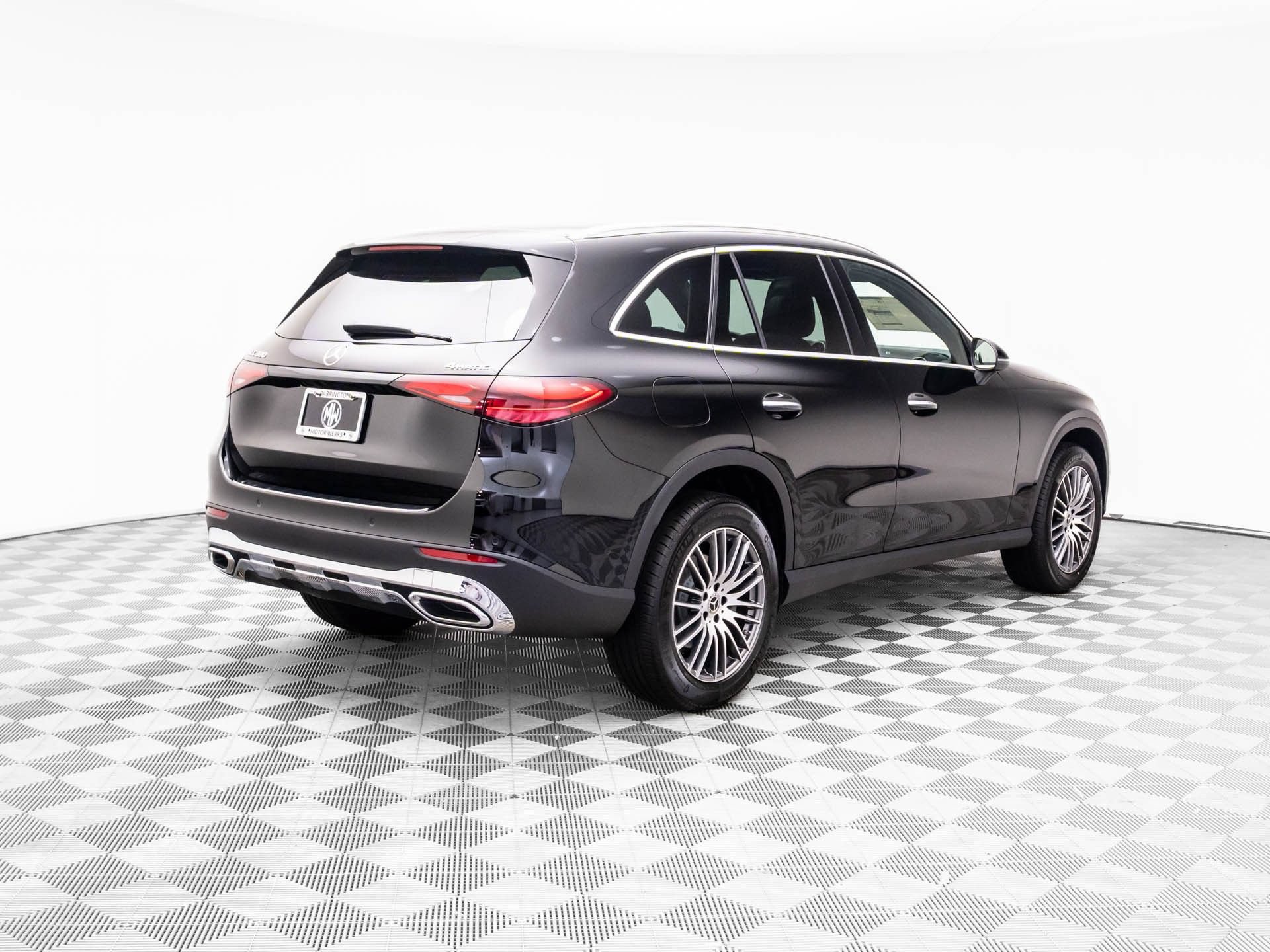 New 2026 Mercedes-Benz GLC 300 4MATIC image 5
