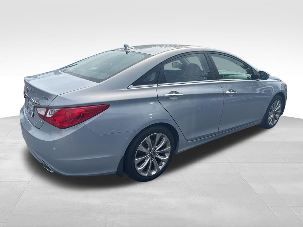 Used 2011 Hyundai Sonata Limited w/ Navigation Pkg 5 FWD image 11