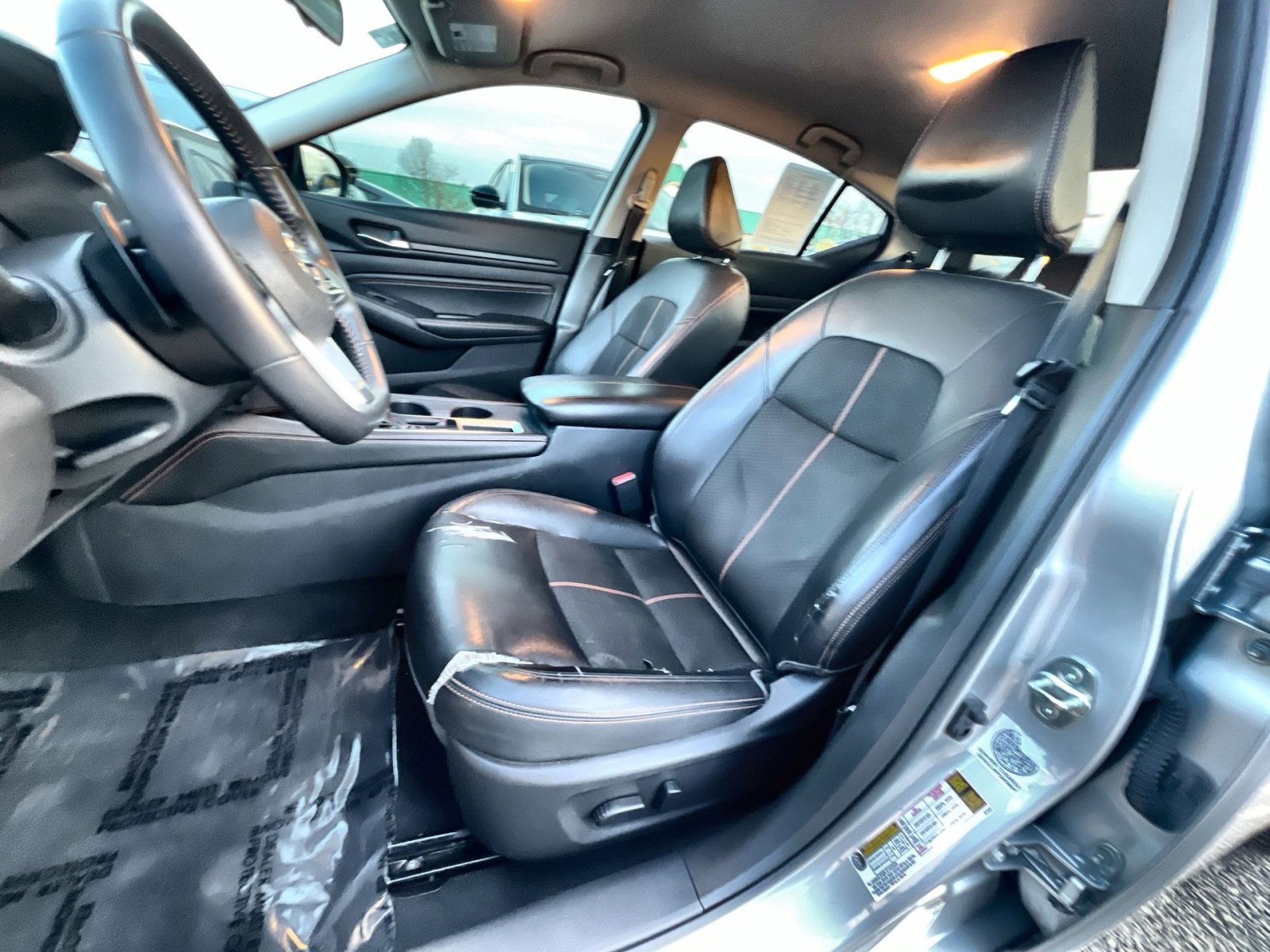 Used 2020 Nissan Altima 2.5 SR image 13