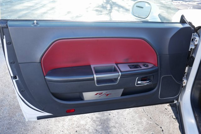 Used 2013 Dodge Challenger R/T Plus image 10