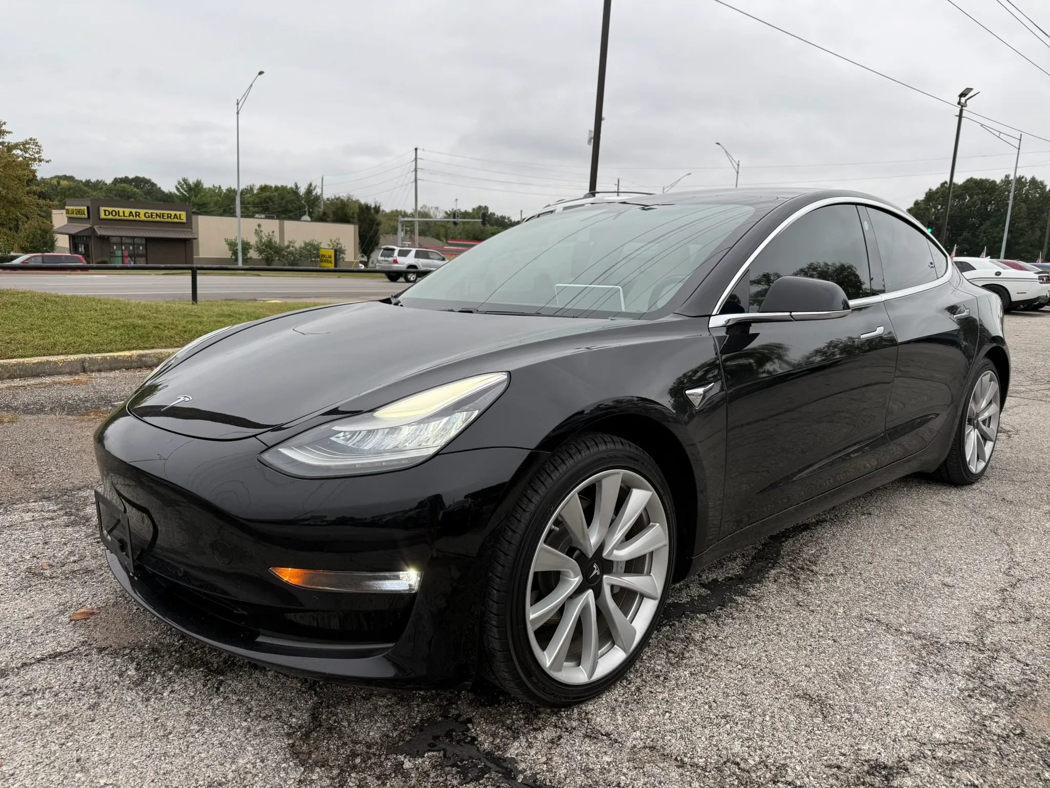 Used 2019 Tesla Model 3 Long Range AWD/4WD image 7
