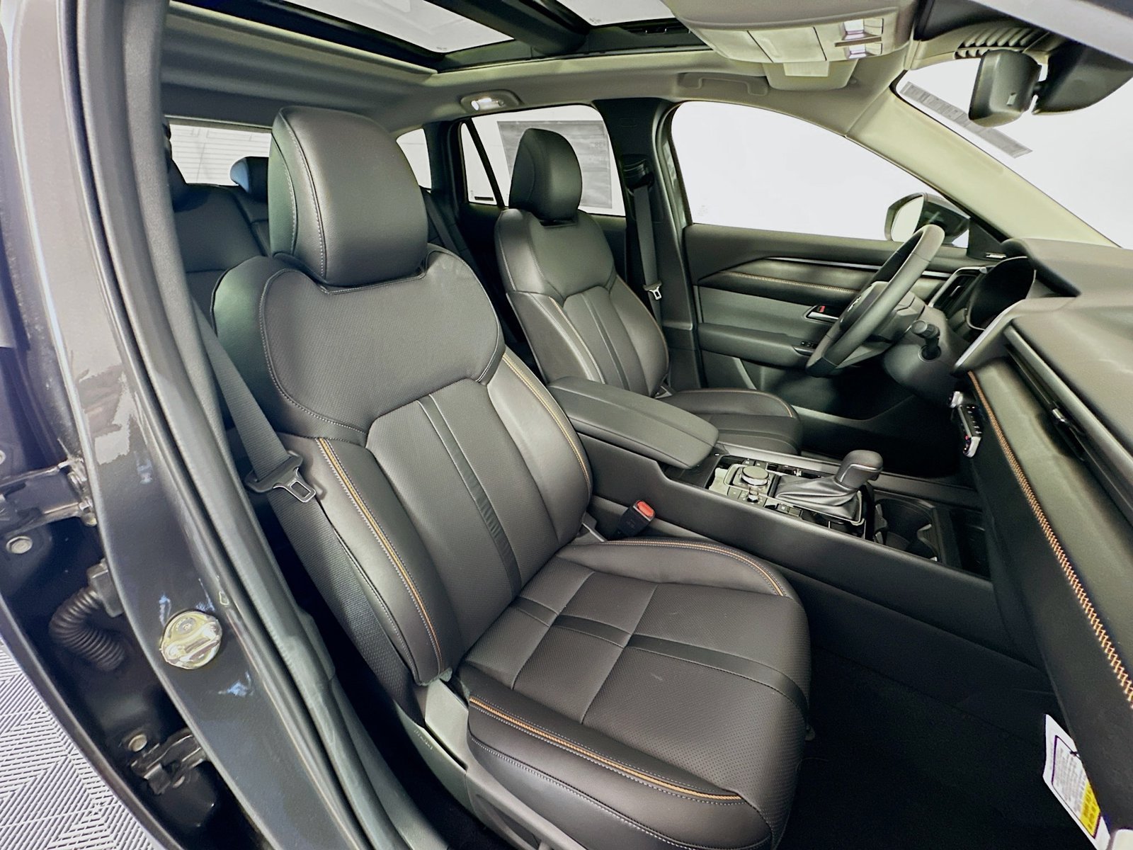 New 2026 MAZDA CX-50 AWD 2.5 Hybrid w/ Premium Pkg image 29