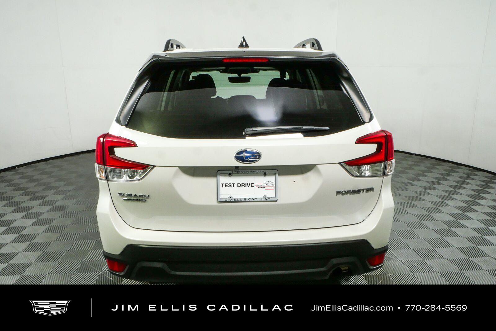 Used 2024 Subaru Forester Premium AWD/4WD image 28