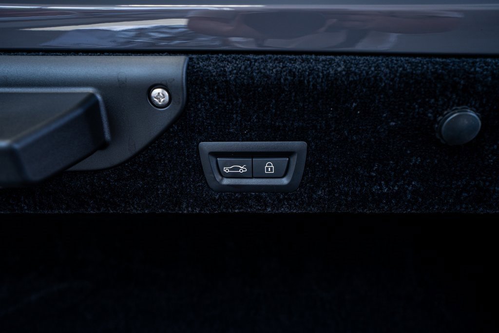 Used 2018 Rolls-Royce Wraith image 68