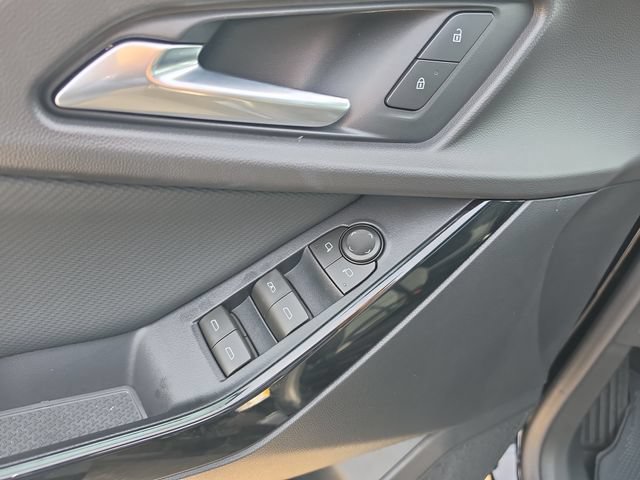 New 2026 Chevrolet Equinox LT w/ Safety and Technology Package FWD image 16
