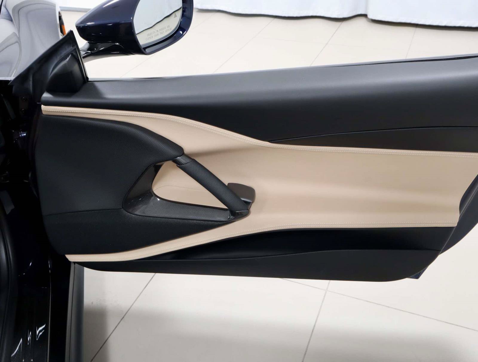 Certified 2023 Ferrari 812 GTS RWD image 16