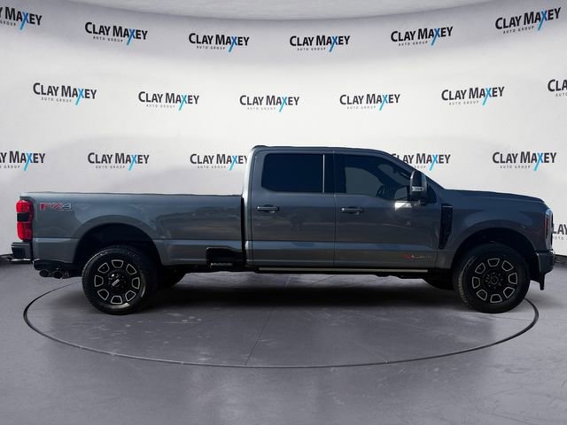 Used 2025 Ford F350 Platinum image 6