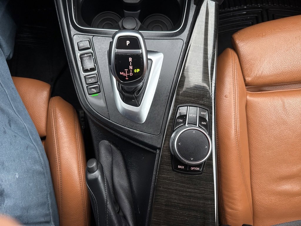 Used 2017 BMW 330i xDrive Wagon w/ Premium Package image 35