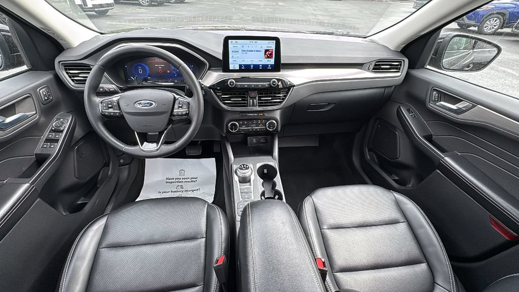 Used 2022 Ford Escape Titanium AWD/4WD image 29