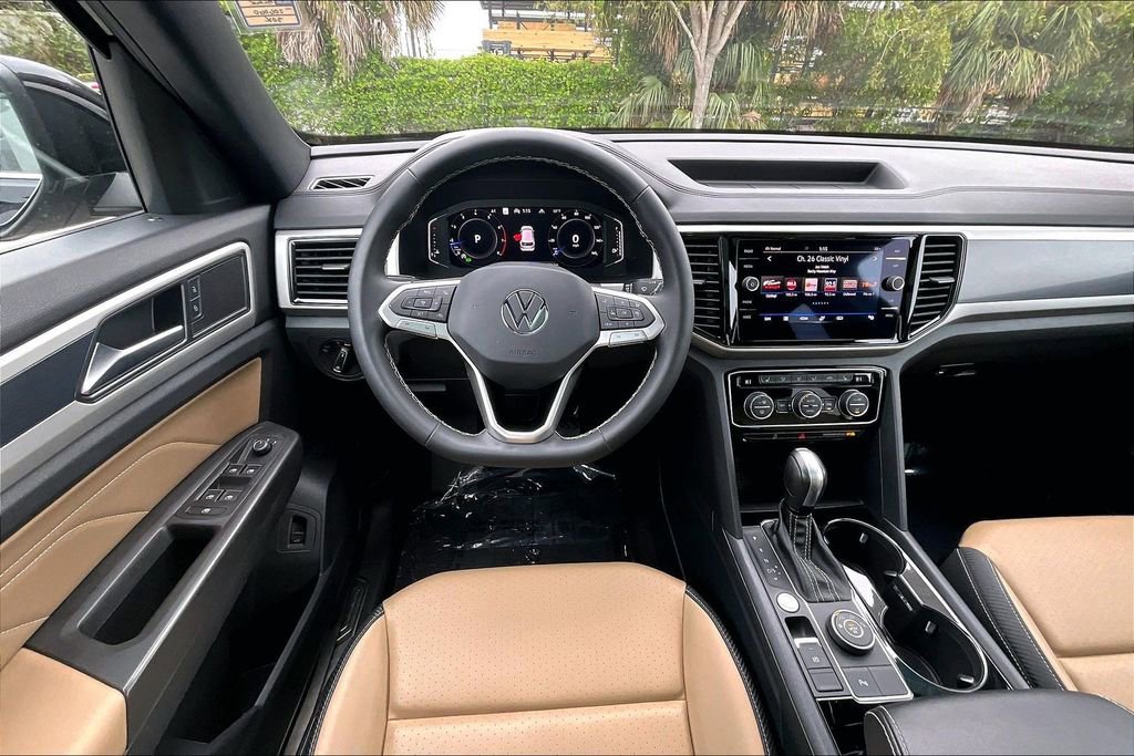Certified 2023 Volkswagen Atlas Cross Sport SEL image 19