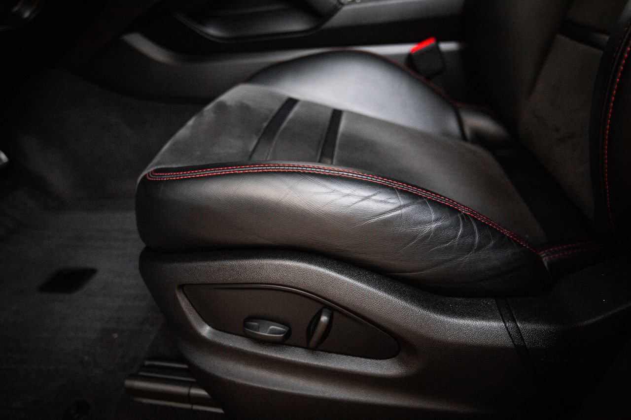 Certified 2023 Porsche Cayenne GTS AWD/4WD image 14