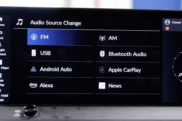 Certified 2025 Honda Accord Touring image 34