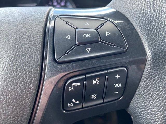 Used 2018 Ford Explorer XLT w/ XLT Appearance Package AWD/4WD image 24