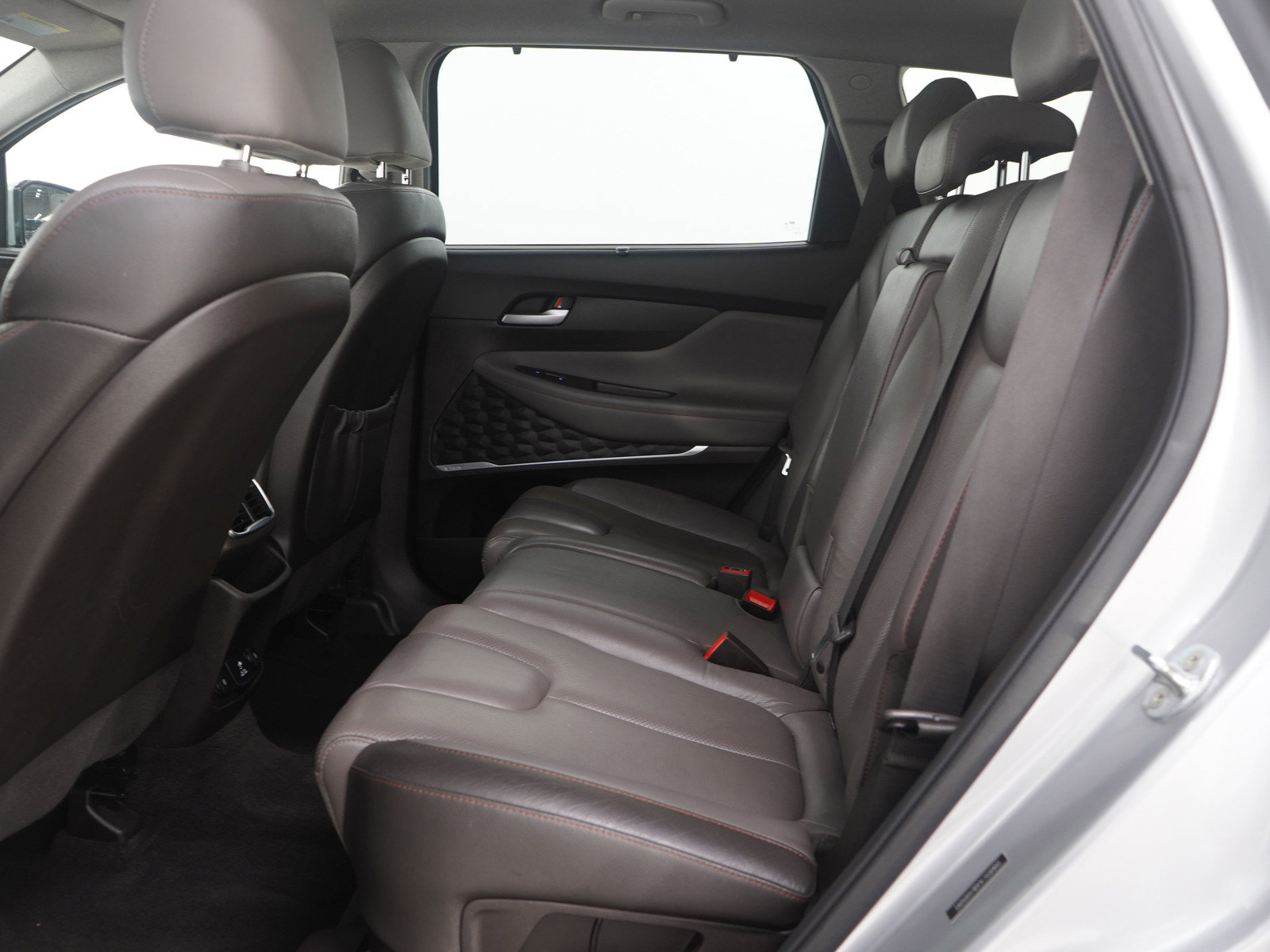 Used 2020 Hyundai Santa Fe Limited image 17