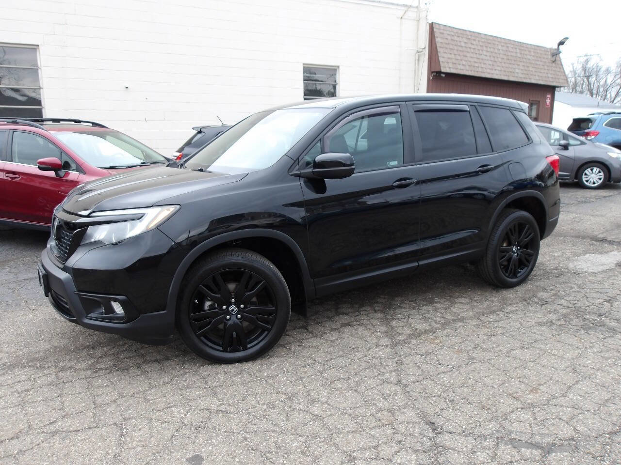 Used 2019 Honda Passport Sport image 2