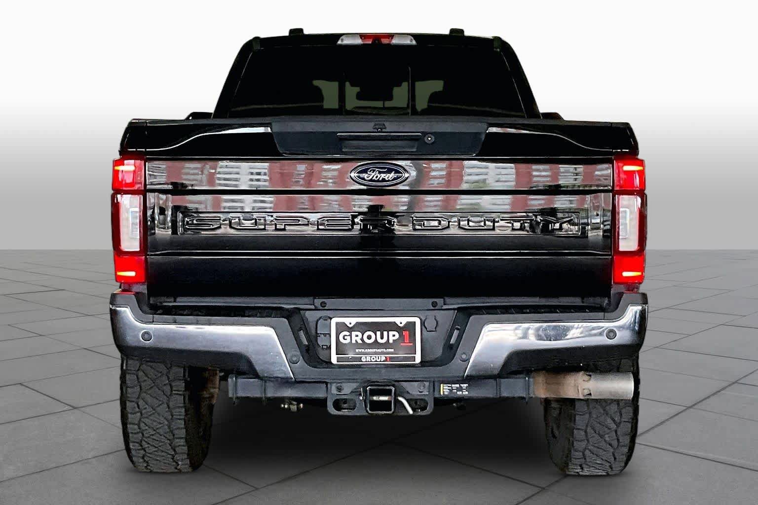 Used 2020 Ford F350 Lariat w/ Lariat Ultimate Package AWD/4WD image 4