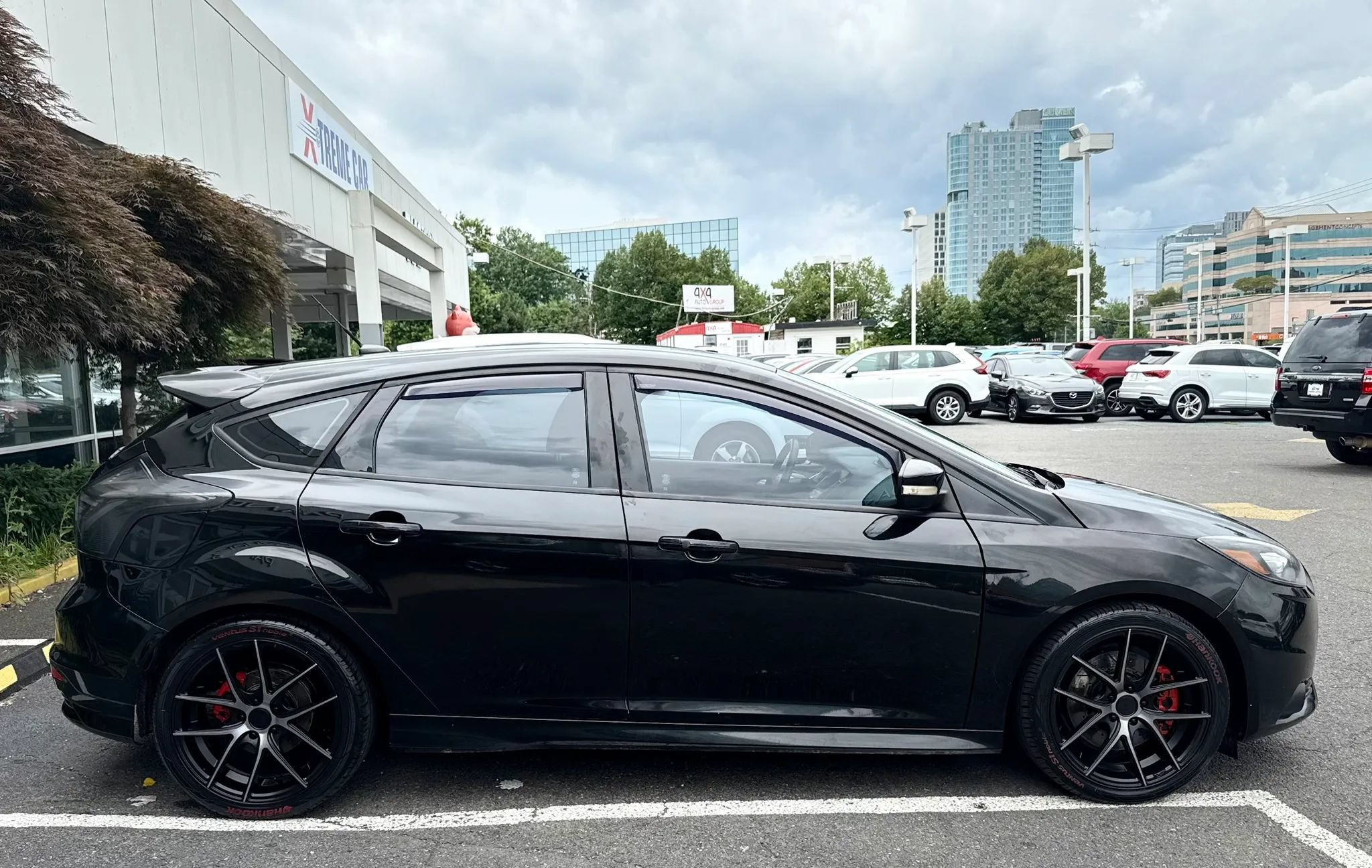 Used 2014 Ford Focus ST w/ Equipment Group 202A FWD image 8