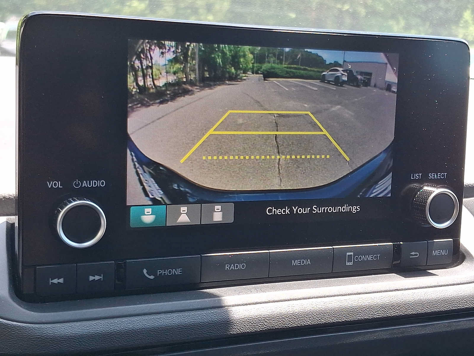 Certified 2023 Honda Accord EX image 18