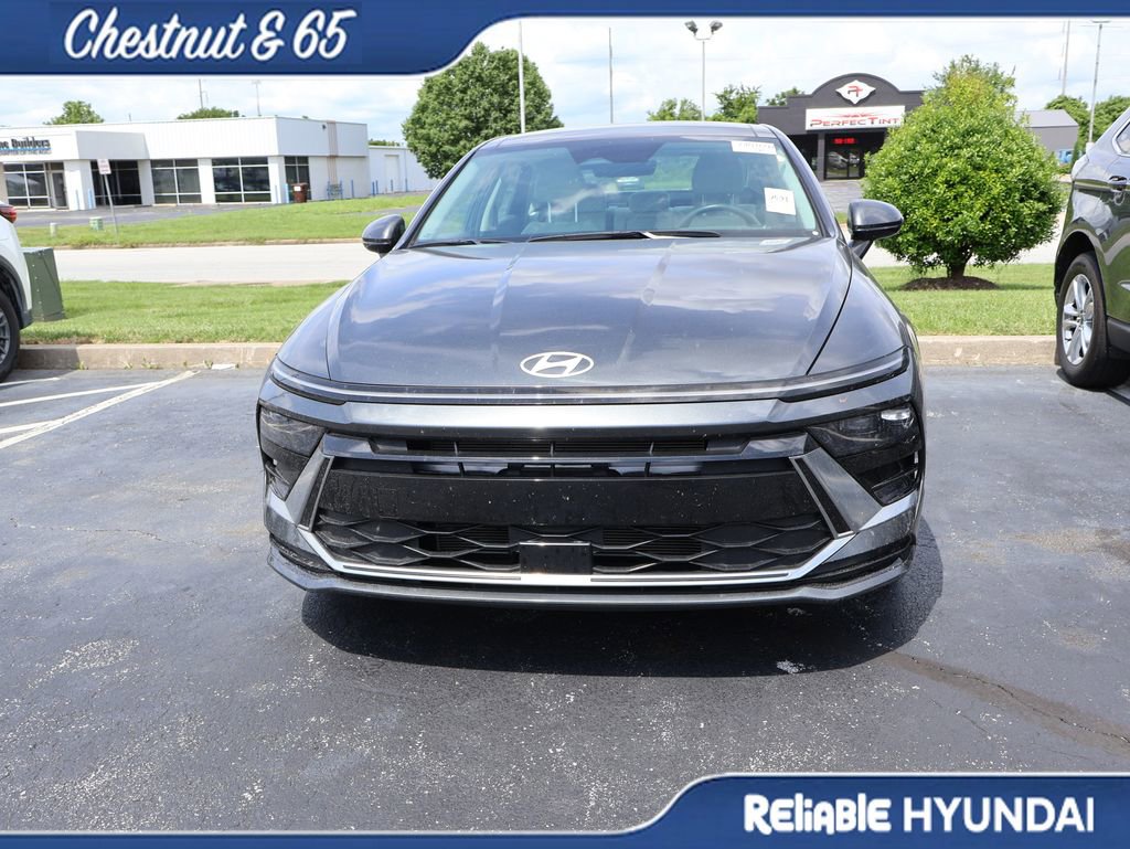 Used 2024 Hyundai Sonata SEL w/ Convenience Package FWD image 7