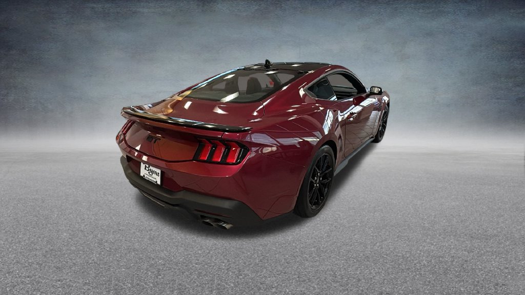 Used 2025 Ford Mustang GT Premium RWD image 11