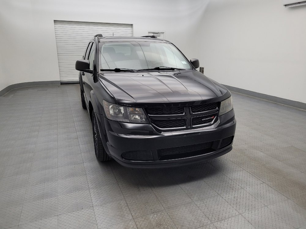 Used 2017 Dodge Journey SE w/ Flexible Seating Group FWD image 14