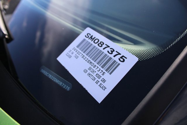 New 2025 Volkswagen Taos SE image 34