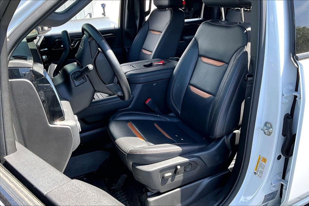 Used 2025 GMC Sierra 2500 AT4 w/ AT4 Premium Plus Package image 22