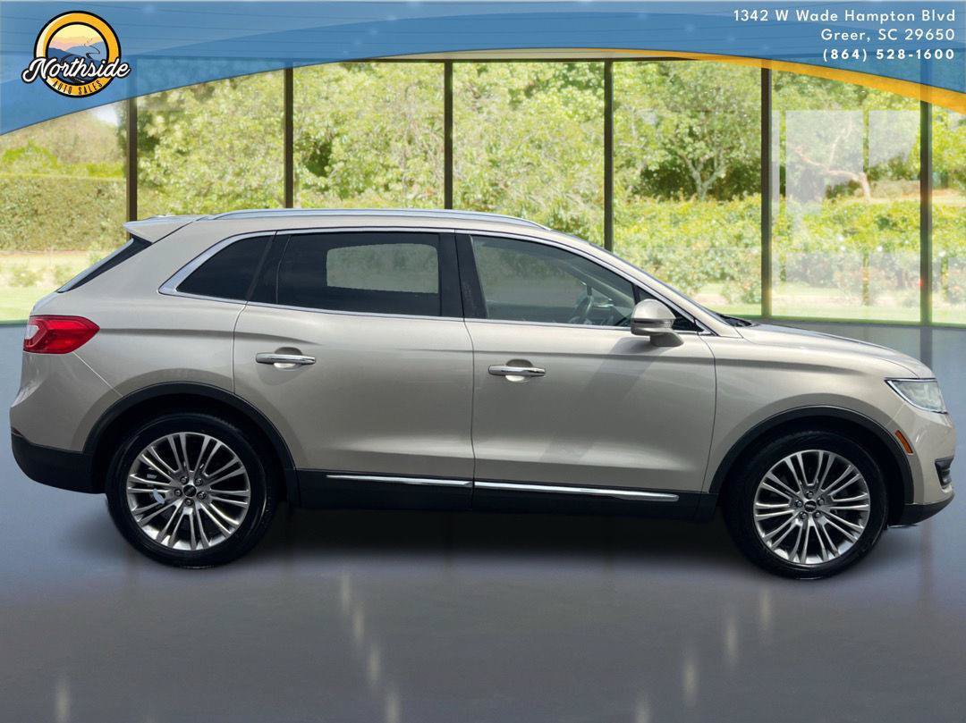 Used 2017 Lincoln MKX Reserve FWD image 24