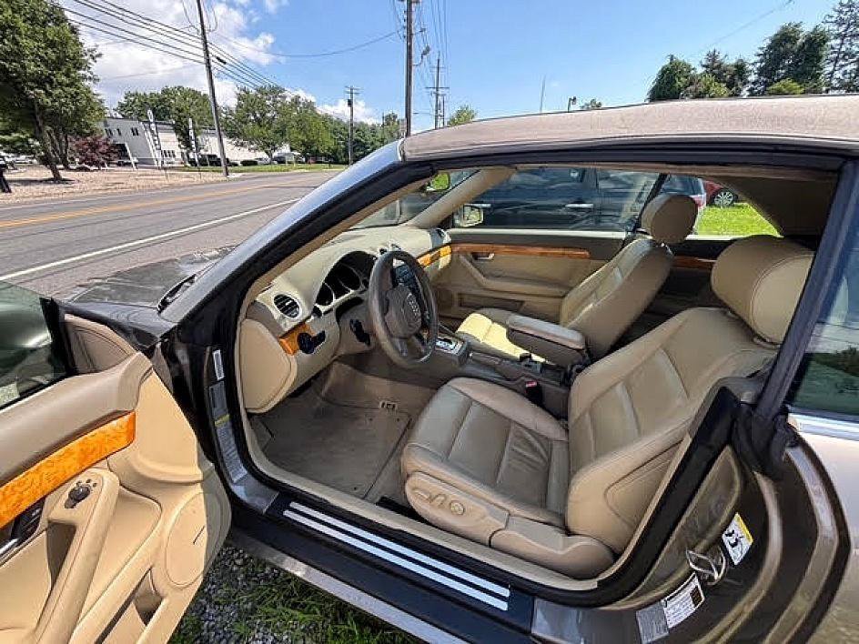 Used 2009 Audi A4 2.0T AWD/4WD image 12