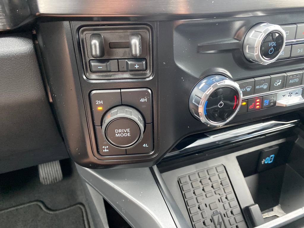 New 2026 Ford F250 Lariat w/ Lariat Ultimate Package image 38