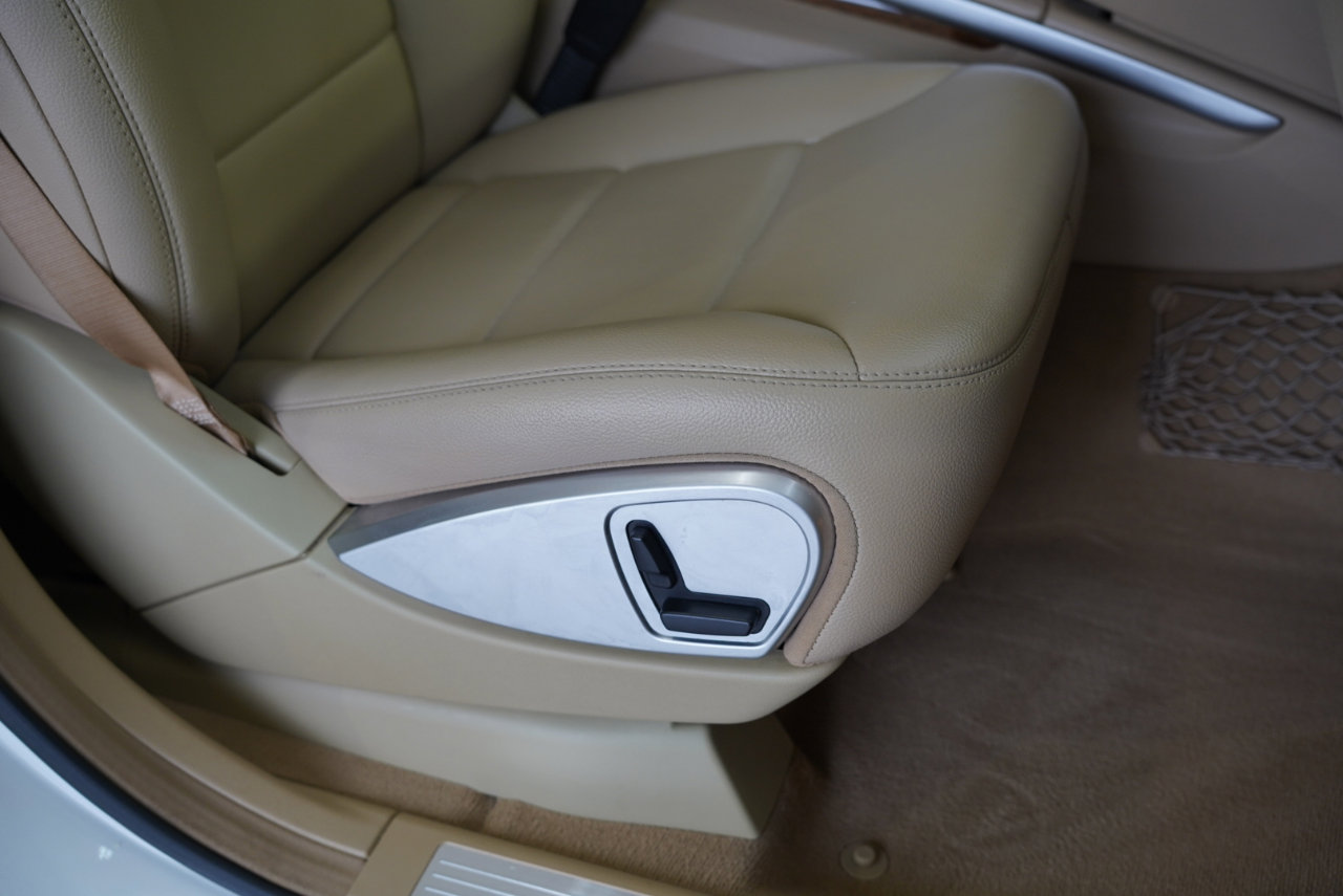 Used 2009 Mercedes-Benz ML 350 4MATIC image 29