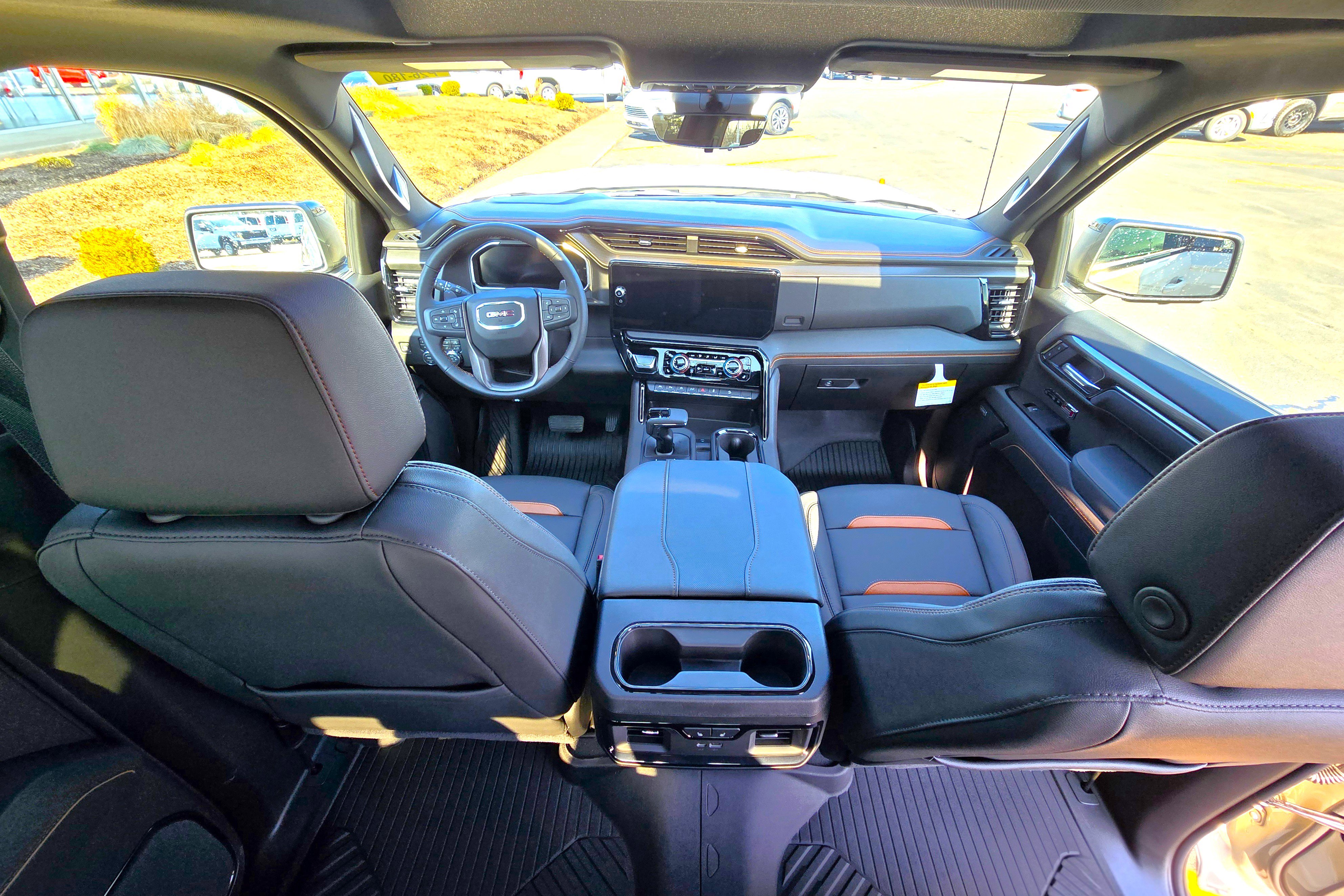 New 2026 GMC Sierra 1500 AT4 w/ AT4 Premium Package image 16