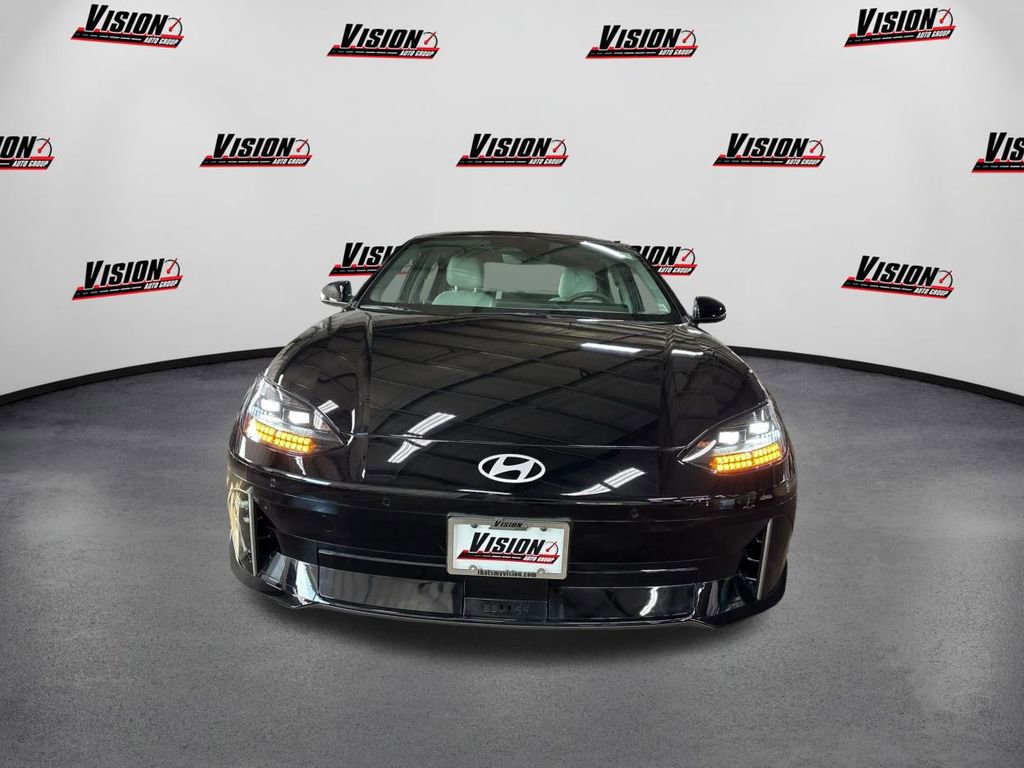 New 2025 Hyundai Ioniq 6 SEL image 2