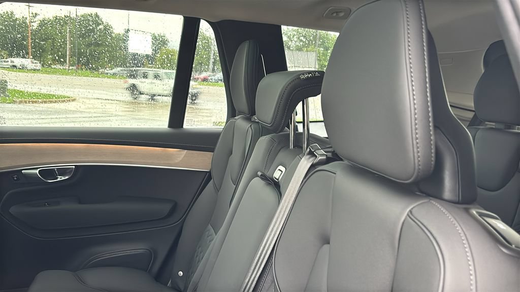 New 2026 Volvo XC90 B5 Core AWD/4WD image 10
