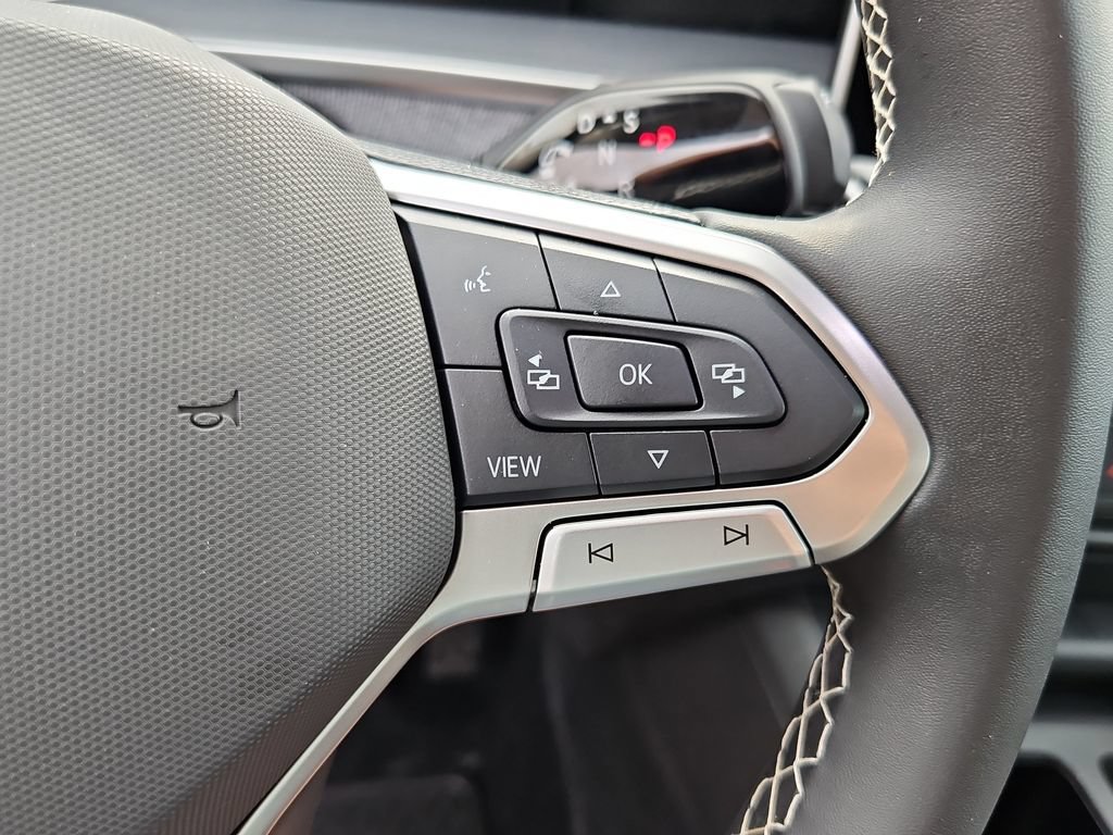 Used 2025 Volkswagen Tiguan S AWD/4WD image 12