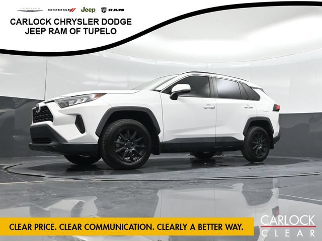Used 2021 Toyota RAV4 LE AWD/4WD image 48