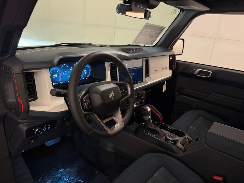 New 2025 Ford Bronco Heritage Edition image 39
