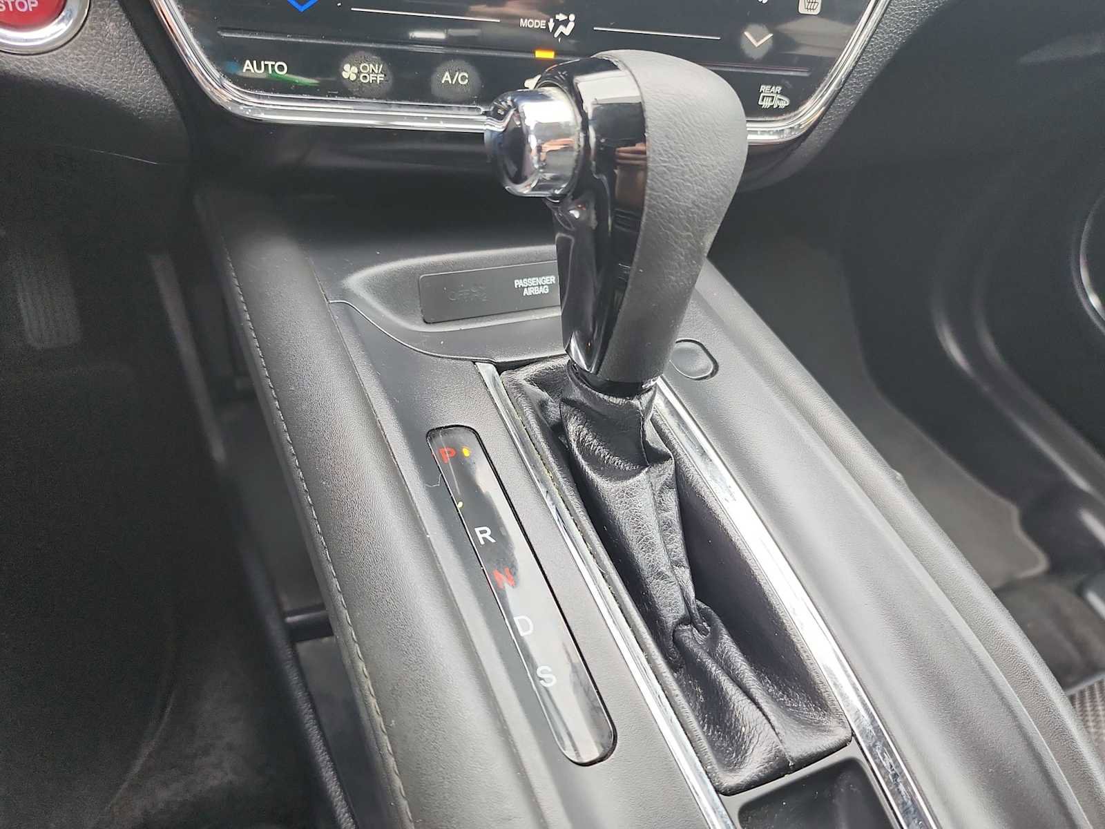 Used 2016 Honda HR-V EX image 21