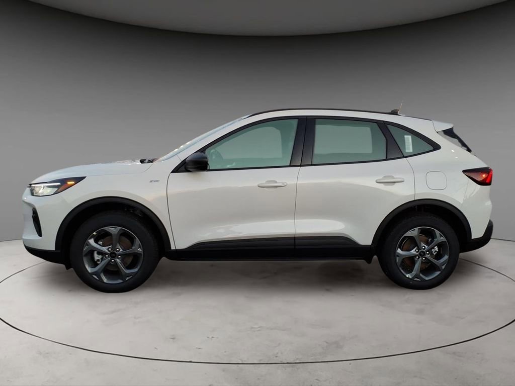 New 2026 Ford Escape ST-Line w/ Tech Pack #1 AWD/4WD image 2